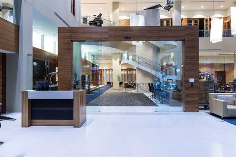 RACV City Club - Accommodation Redcliffe 2