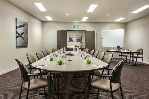 Quest Docklands - Accommodation Redcliffe 2