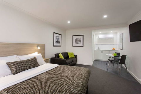 Hamilton Lonsdale Motel - Accommodation Redcliffe 0