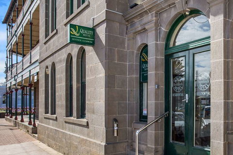 Quality Hotel Bentinck - Accommodation Redcliffe 0