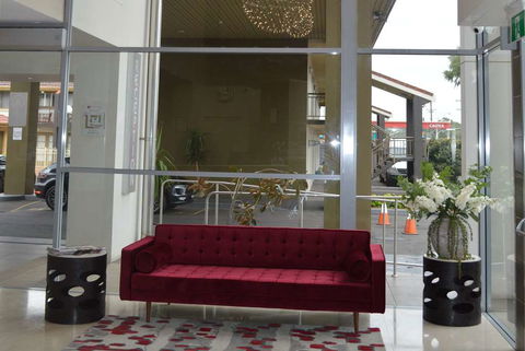 Ramada Hotel & Suites Sydney Cabramatta - Accommodation Redcliffe 2