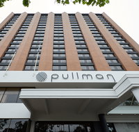 Pullman Melbourne on the Park - Accommodation Redcliffe