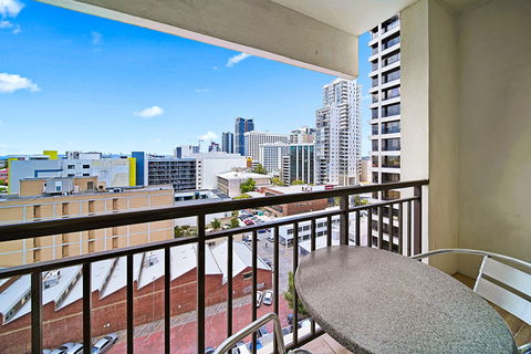 All Suites Perth - Accommodation Redcliffe 2