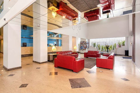 Quality Hotel Ambassador Perth - Accommodation Redcliffe 2