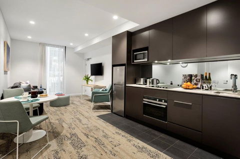 Quest North Sydney - Accommodation Redcliffe 2
