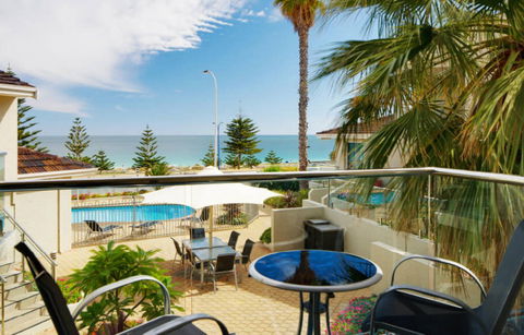 Seashells Scarborough - Accommodation Redcliffe 1