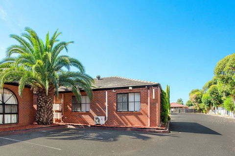 Comfort Inn Dandenong - Accommodation Redcliffe 1