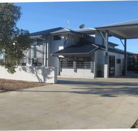 Royal Motel Miles - Accommodation Redcliffe