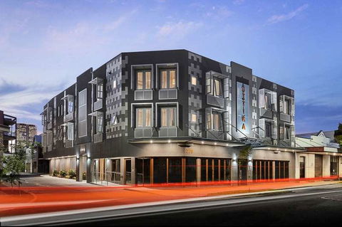 Attika Hotel - Accommodation Redcliffe 0