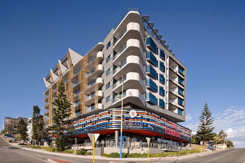 Ramada VetroBlu Scarborough Beach - Accommodation Redcliffe 1