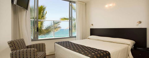 On The Beach - Accommodation Redcliffe 1