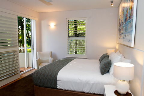The Emerald Resort - Accommodation Redcliffe 0