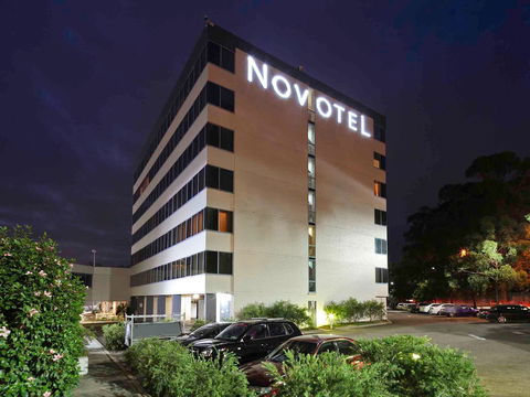 Novotel Sydney Rooty Hill - Accommodation Redcliffe 0