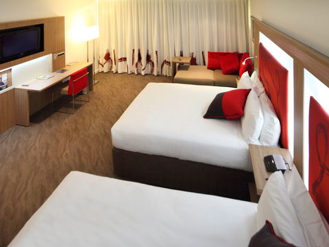 Novotel Sydney Rooty Hill - Accommodation Redcliffe 4