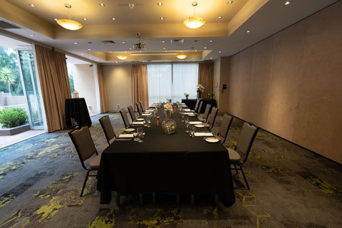 Holiday Inn Parramatta - Accommodation Redcliffe 11