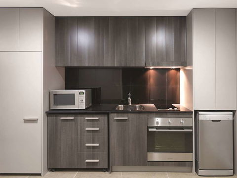Adina Apartment Hotel Sydney Airport - Accommodation Redcliffe 14