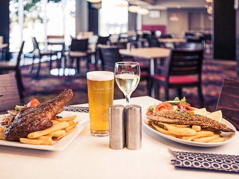 Mercure Orange - Accommodation Redcliffe 10