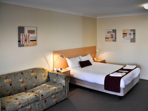 Ibis Styles Orange - Accommodation Redcliffe 6
