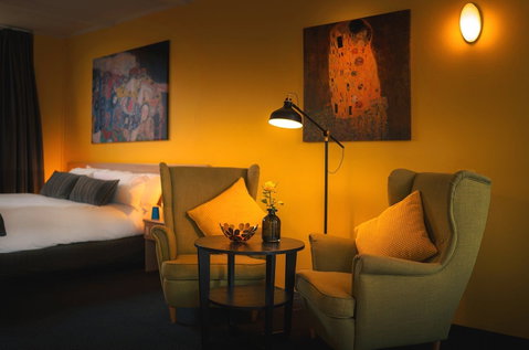 Oriana Motor Inn & Conf Ctr - Accommodation Redcliffe 10