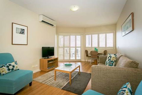 Mantra On Salt Beach - Accommodation Redcliffe 4