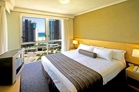 Mantra Twin Towns Coolangatta - Accommodation Redcliffe 1