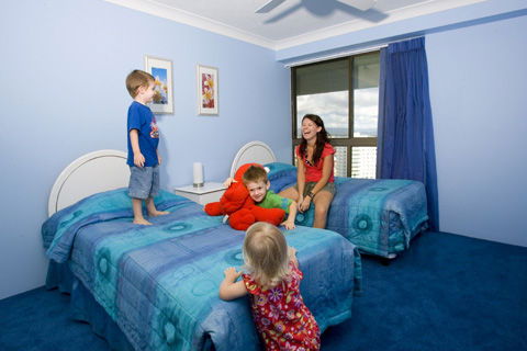 Gemini Court Holiday Apartments - Accommodation Redcliffe 4