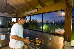 Gemini Court Holiday Apartments - Accommodation Redcliffe 8
