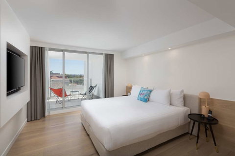 QT Bondi - Accommodation Redcliffe 10