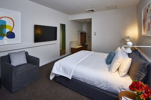 Larmont Sydney by Lancemore - Accommodation Redcliffe 8