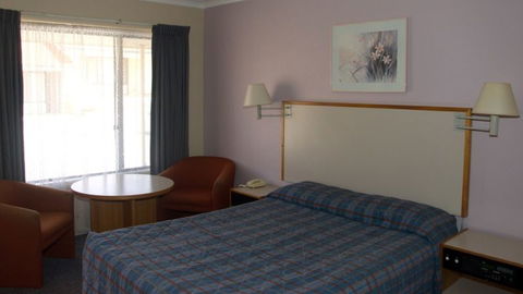 Sleep Inn Hospitality - Accommodation Redcliffe 1