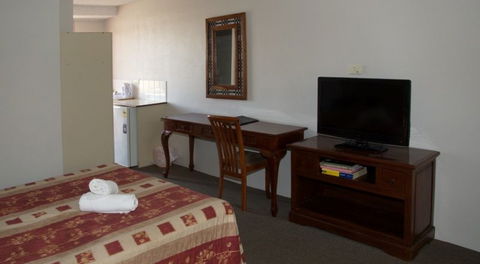 Sleep Inn Hospitality - Accommodation Redcliffe 4