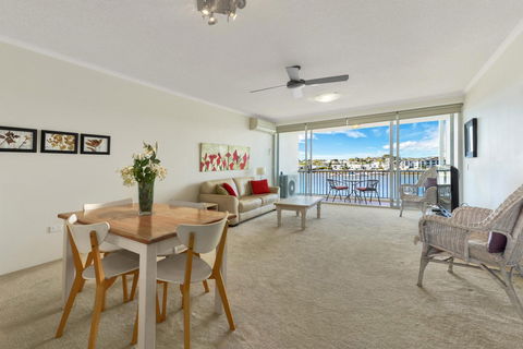 Goldsborough Place - Accommodation Redcliffe 5