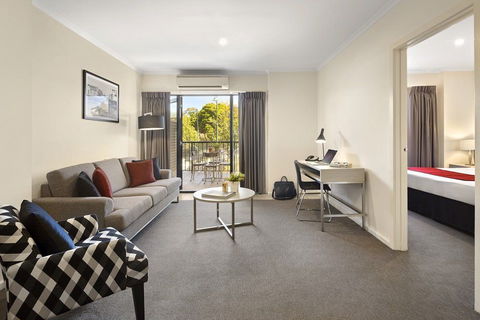 Quest Mont Albert - Accommodation Redcliffe 11