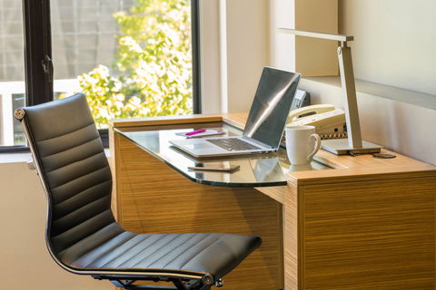 Crowne Plaza Canberra - Accommodation Redcliffe 5