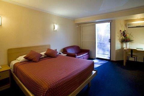 Capital Executive Apt Hotel Canberra - Accommodation Redcliffe 3