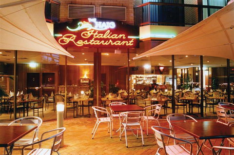 Capital Executive Apt Hotel Canberra - Accommodation Redcliffe 5