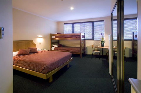 Capital Executive Apt Hotel Canberra - Accommodation Redcliffe 7