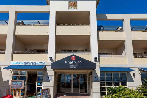 Ramada Resort Shoal Bay - Accommodation Redcliffe 1