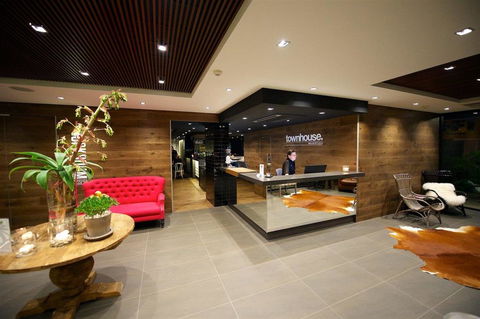 Townhouse Hotel, Wagga - Accommodation Redcliffe 2
