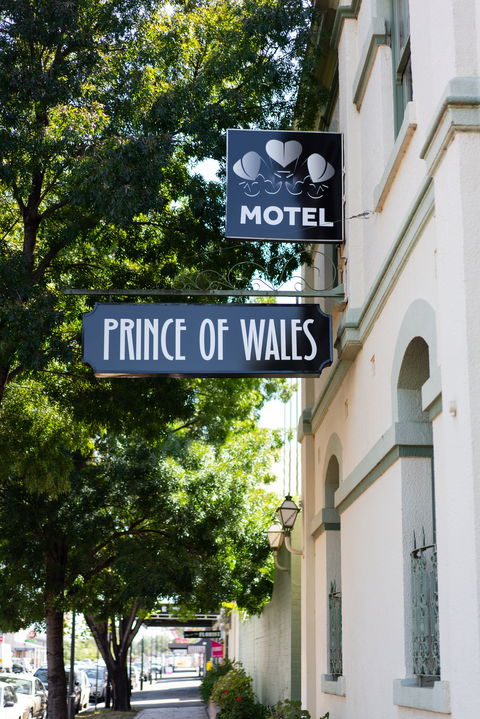 Prince Of Wales Motor Inn - Accommodation Redcliffe 1