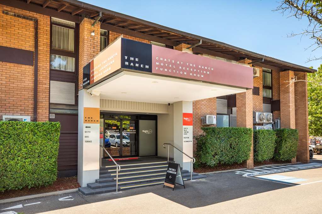 Blenheim Road NSW Accommodation Redcliffe
