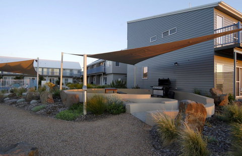 Quest Williamstown North - Accommodation Redcliffe 0