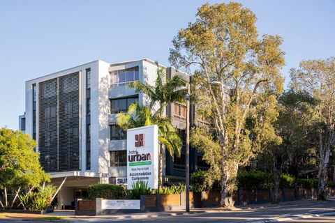 Hotel Urban St Leonards - Accommodation Redcliffe 1
