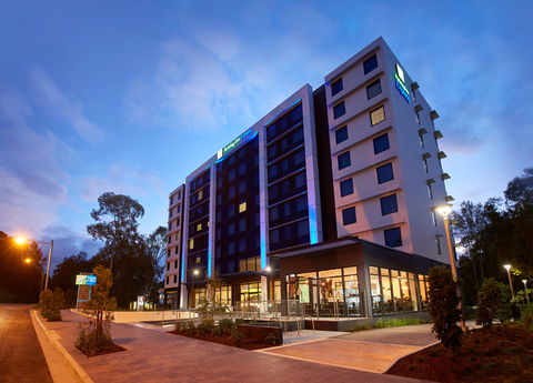 Holiday Inn Express Sydney Macquarie Pk - Accommodation Redcliffe 1