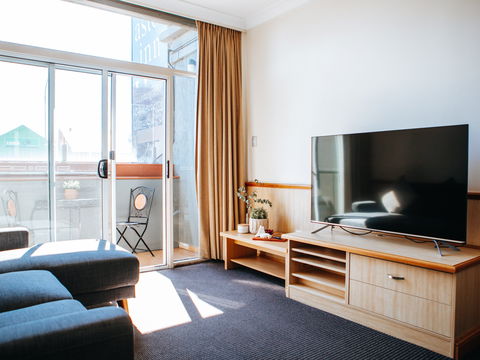 Astor Inn - Accommodation Redcliffe 1