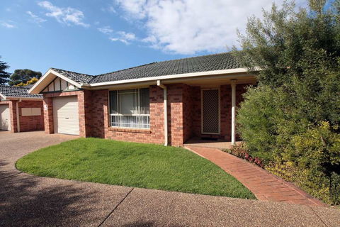 Best Western Ambassador Inn - Accommodation Redcliffe 2