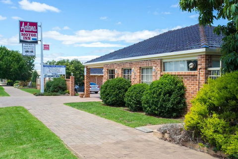 Golden Chain Aalana Motor Inn - Accommodation Redcliffe 0