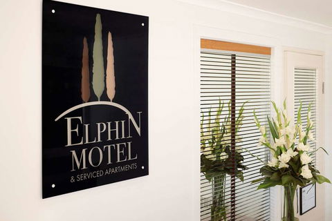 Elphin Villas - Accommodation Redcliffe 8