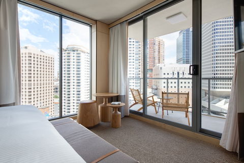 Zara Tower Serviced Apartments - Accommodation Redcliffe 1