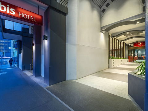 Ibis Hotel - Accommodation Redcliffe 0
